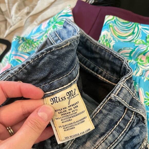 Miss Me Distressed Embroidered Low Rise Straight Leg Jeans - Picture 9 of 9